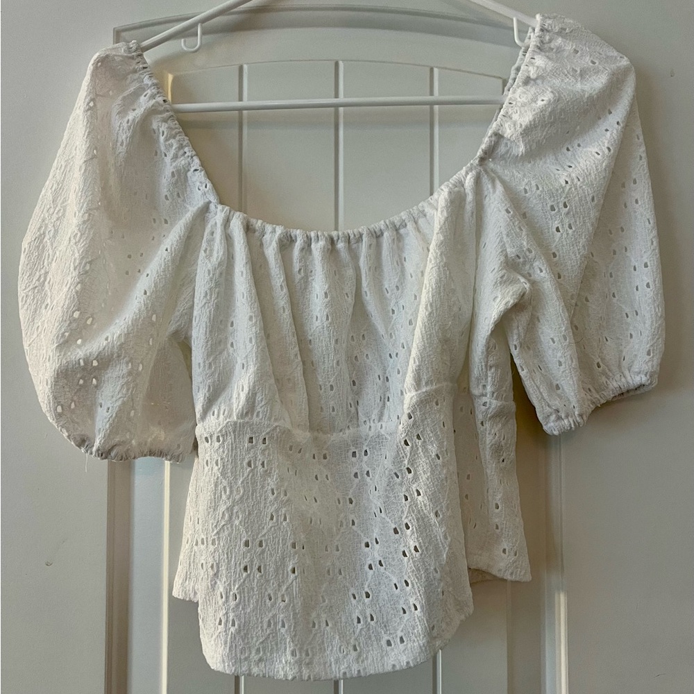 CUTE CROP TOP